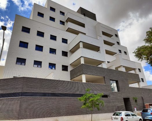 RESIDENCIAL LOS GRANADOS