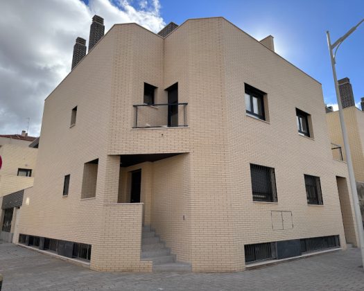 ADOSADOS (6 UNIDADES)